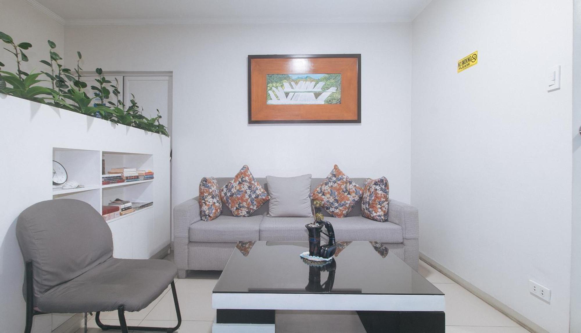 Urbanview At Evangelista Street Makati Μακάτι Εξωτερικό φωτογραφία