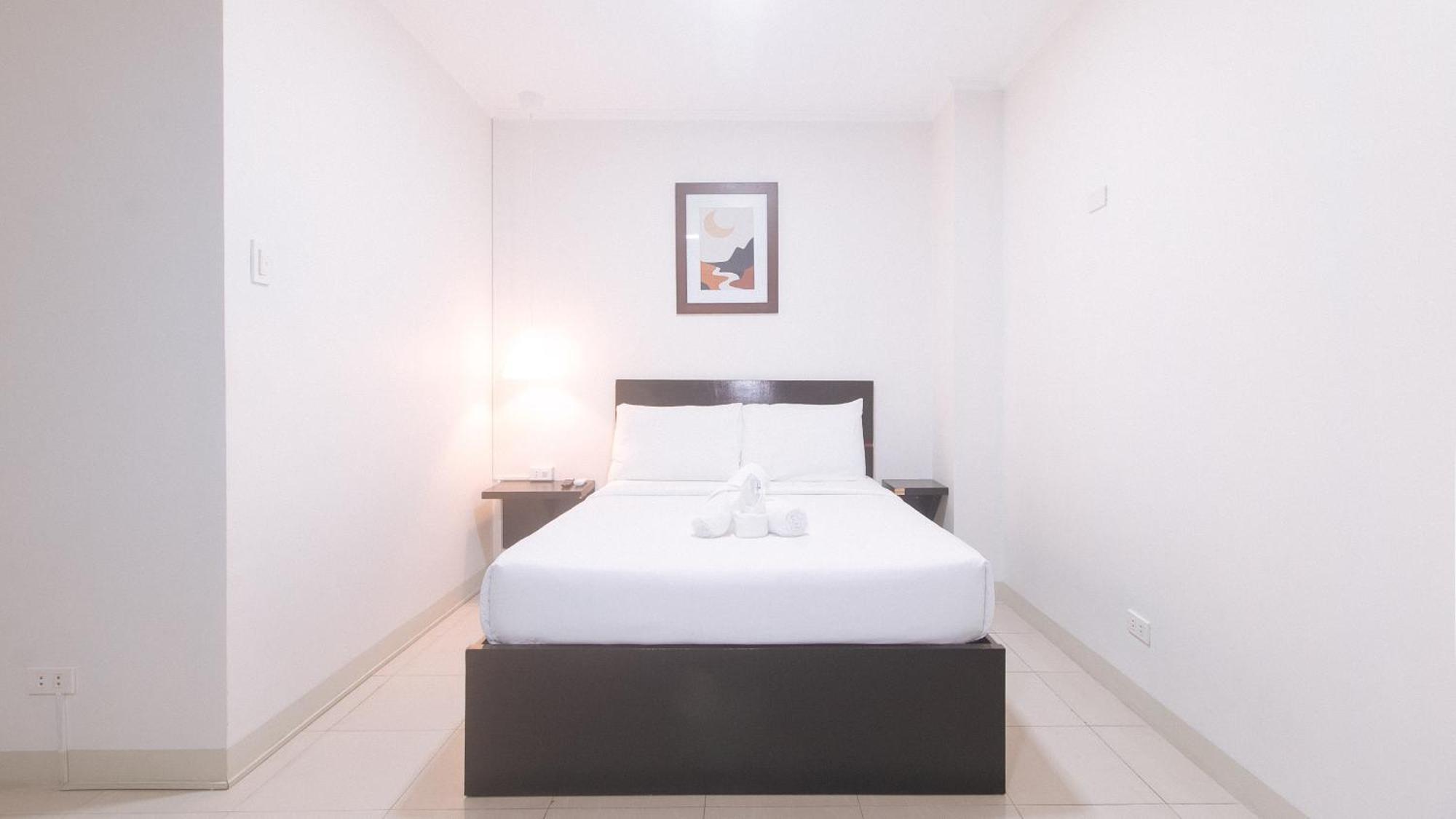 Urbanview At Evangelista Street Makati Μακάτι Εξωτερικό φωτογραφία
