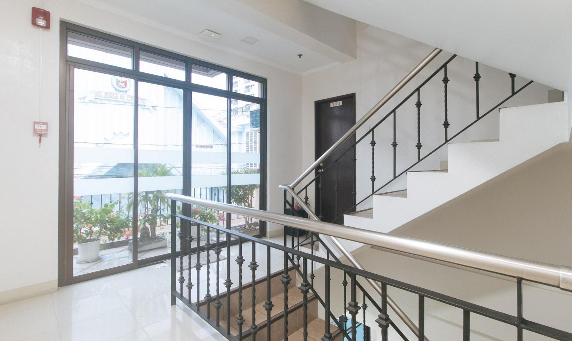 Urbanview At Evangelista Street Makati Μακάτι Εξωτερικό φωτογραφία