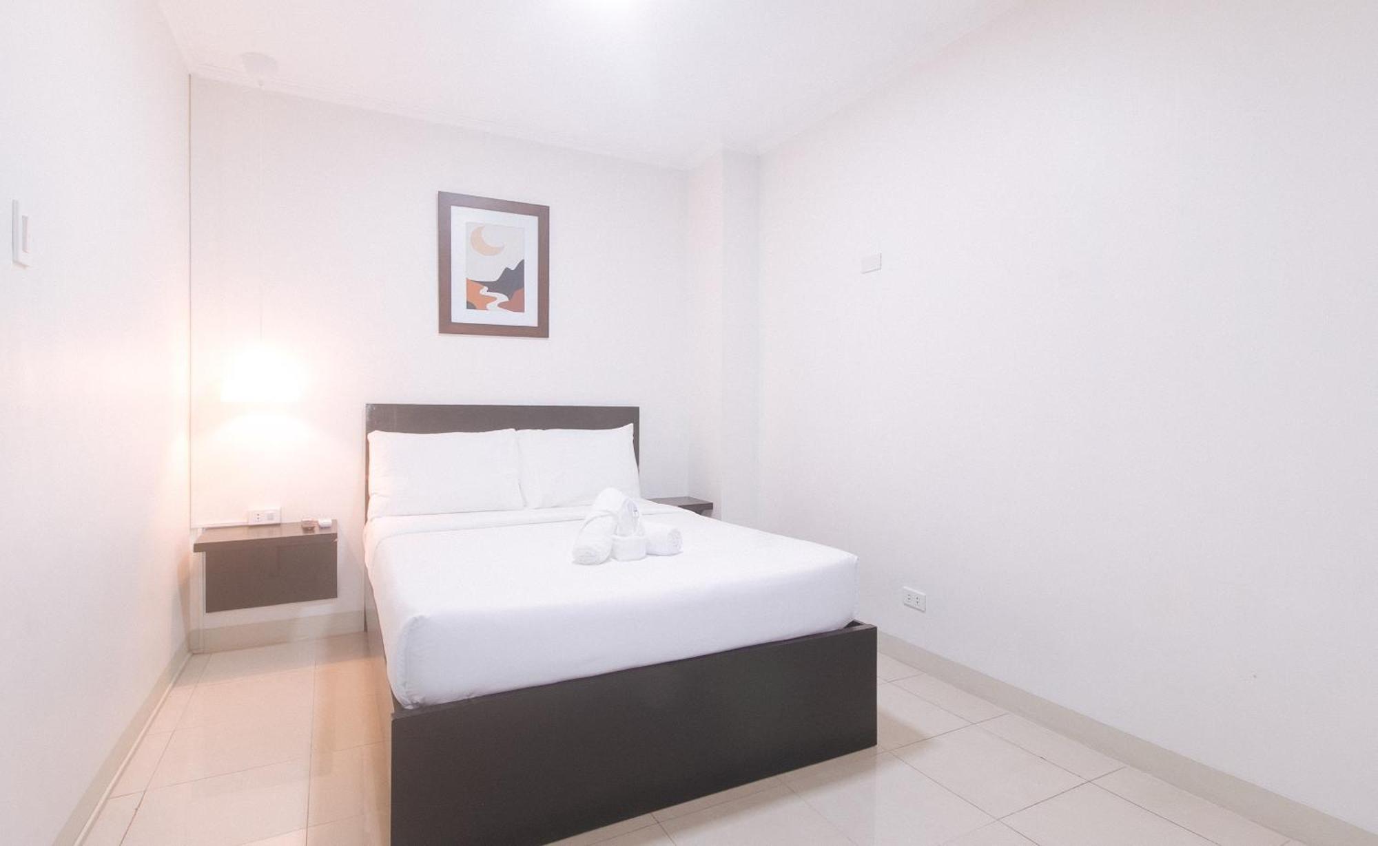 Urbanview At Evangelista Street Makati Μακάτι Εξωτερικό φωτογραφία