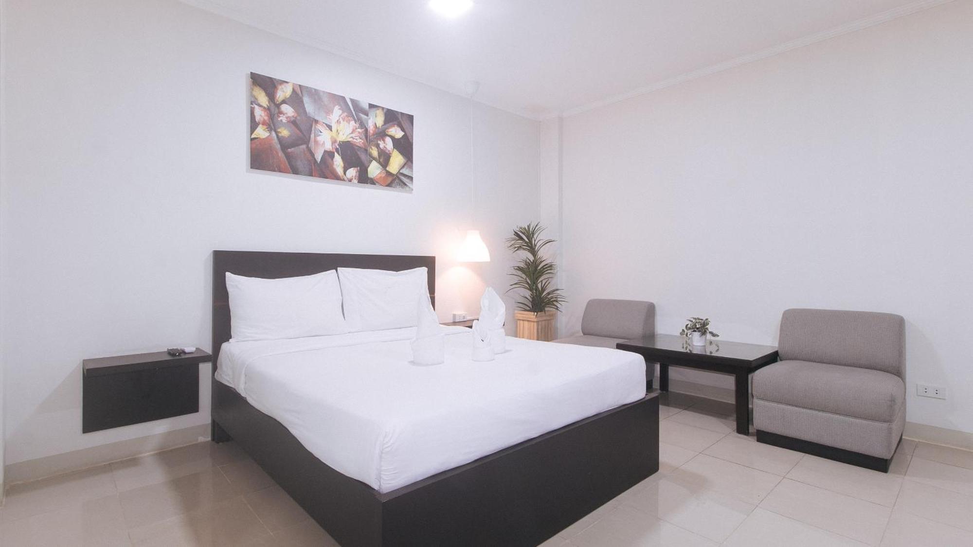 Urbanview At Evangelista Street Makati Μακάτι Εξωτερικό φωτογραφία